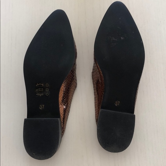 Shellys Flats - Picture 3 of 4